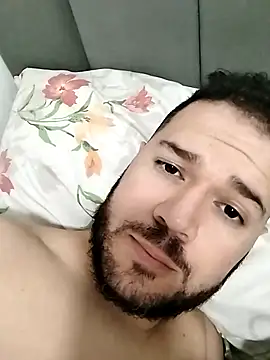 Branquinhowm online show from November 17, 1:20 am