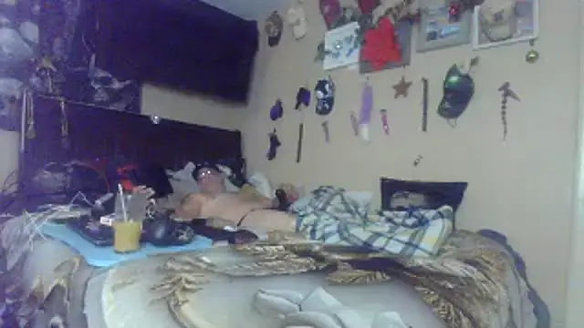 Snapshot of bigdaddyrooster chatting on January 7, 8:30 am bigdaddyrooster online show from January 7, 8:30 am