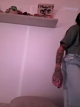 valeriahornier online show from February 24, 12:22 am