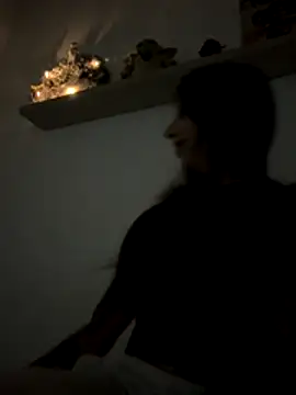 valeriahornier online show from December 22, 1:50 am