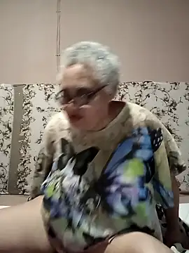 juicyboode online show from November 1, 5:51 pm