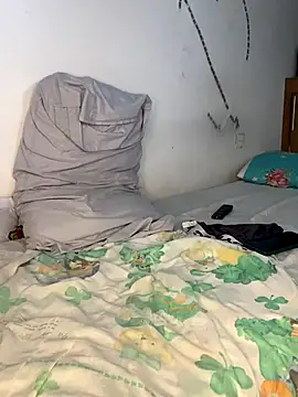 liam Brooks9 online show from November 28, 5:13 pm