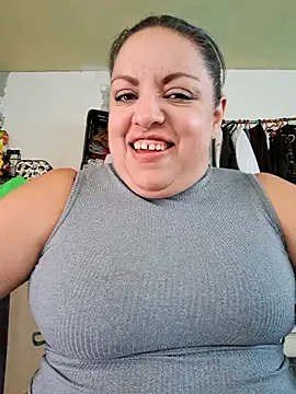 Snapshot of Alondrabb80 chatting on October 19, 11:18 pm Alondrabb80 online show from October 19, 11:18 pm