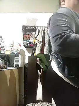 Snapshot of Alondrabb80 chatting on November 28, 12:16 pm Alondrabb80 online show from November 28, 12:16 pm