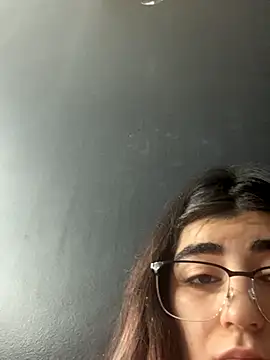 milky denni online show from October 18, 5:26 pm