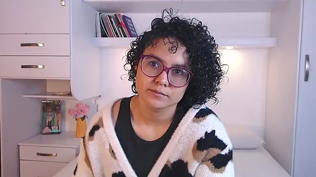 MartiRuis10 online show from November 18, 10:24 pm