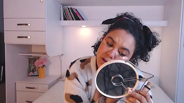 MartiRuis10 online show from November 28, 9:37 pm