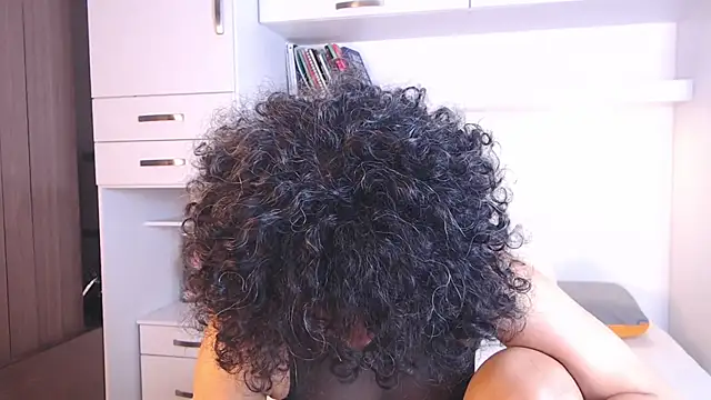 MartiRuis10 online show from November 12, 10:24 pm