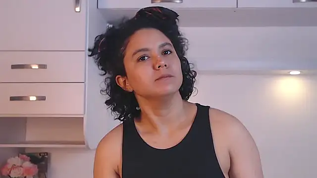 MartiRuis10 online show from October 24, 9:47 pm