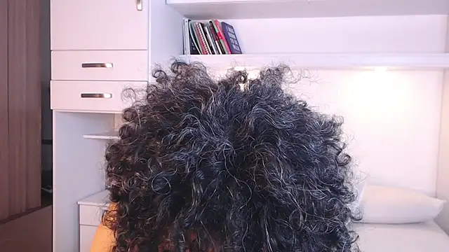 MartiRuis10 online show from October 29, 10:20 pm