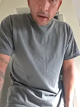 letsbone123 online show from December 5, 8:50 pm