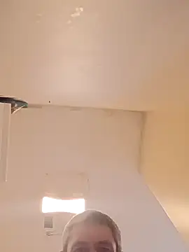 burby79 online show from March 24, 3:50 am