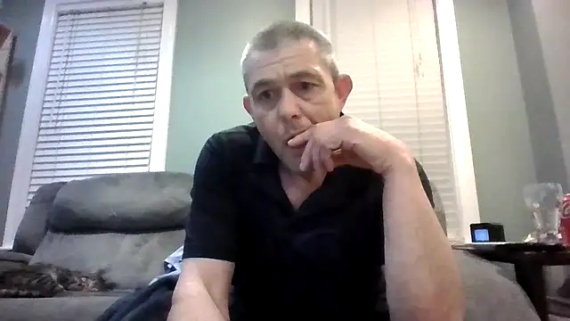 burby79 online show from April 4, 5:25 am