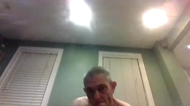 burby79 online show from July 11, 4:02 am