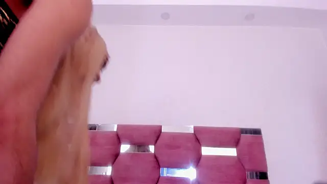 Snapshot of bonniie_blue chatting on November 20, 3:51 am bonniie blue online show from November 20, 3:51 am