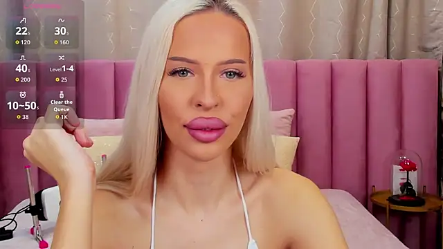 Snapshot of KailaCrystall chatting on November 24, 1:27 am KailaCrystall online show from November 24, 1:27 am