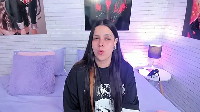 Zoe Murphy online show from November 28, 5:40 am