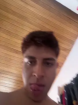 motomotoboy online show from March 30, 4:08 pm