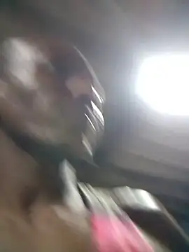 Snapshot of Mijoche9 chatting on January 13, 10:24 pm Mijoche9 online show from January 13, 10:24 pm