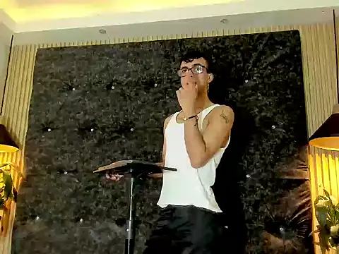 the fenix boy online show from November 2, 7:30 pm