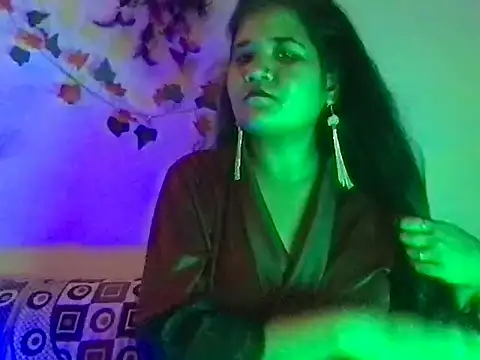 Snapshot of angle_5911 chatting on October 24, 5:01 pm angle 5911 online show from October 24, 5:01 pm