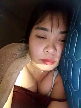 Squirrel-Pear online show from December 18, 3:27 pm