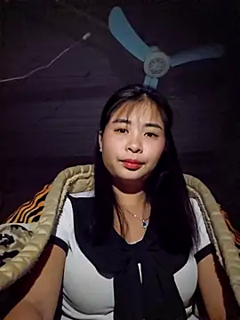 Squirrel-Pear online show from December 19, 9:50 pm