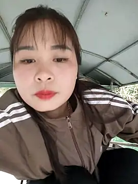 Squirrel-Pear online show from January 15, 1:42 am