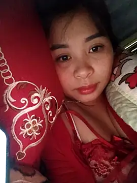 Squirrel-Pear online show from January 5, 11:30 pm