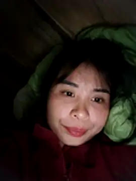 Snapshot of Squirrel-Pear chatting on November 16, 1:38 pm Squirrel-Pear online show from November 16, 1:38 pm