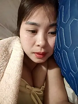 Squirrel-Pear online show from January 12, 8:15 pm