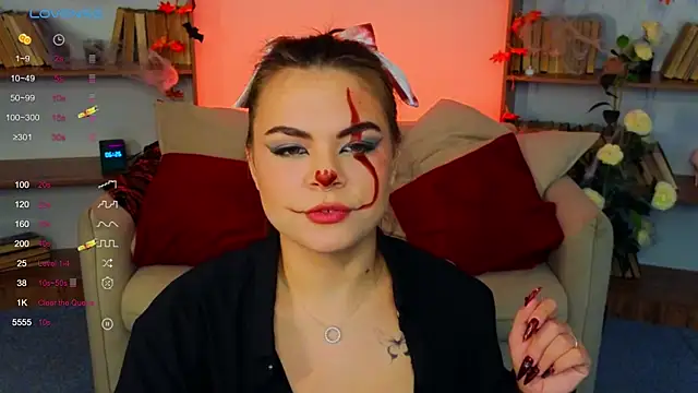 Miss Delia online show from October 27, 11:27 pm