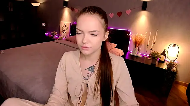 MelissaBell  online show from November 16, 2:05 am