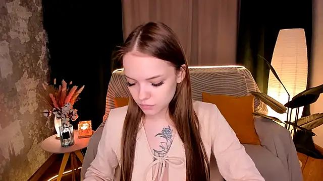 MelissaBell  online show from December 2, 2:12 am