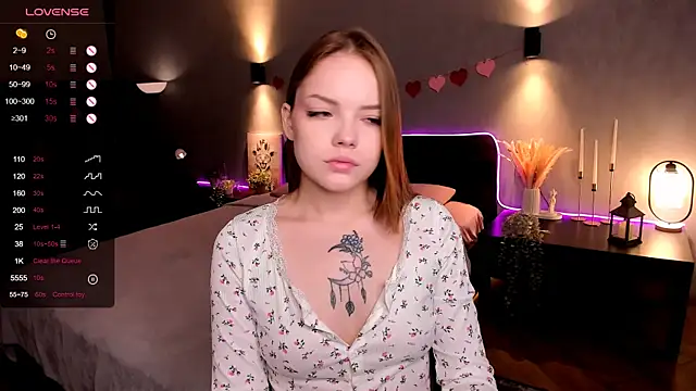 MelissaBell  online show from June 16, 2:00 am