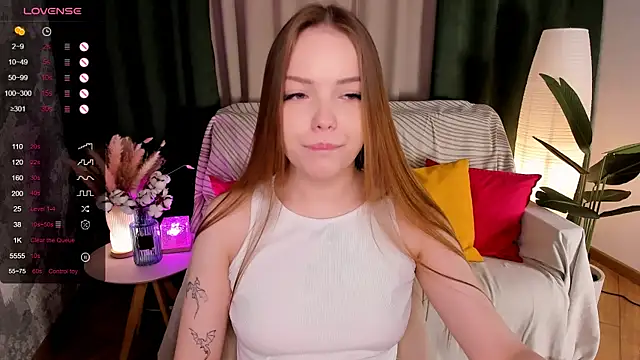 MelissaBell  online show from June 2, 2:00 am