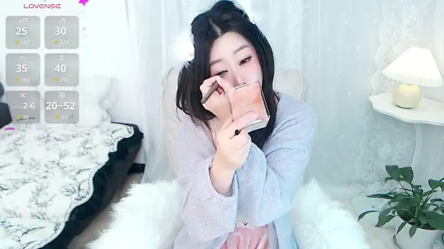 ninibaby-66 online show from December 18, 10:02 pm