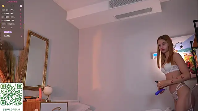 VernitaFiscalini online show from November 30, 4:13 am