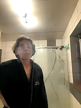 kon77777 online show from October 25, 5:17 am