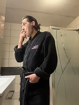 kon77777 online show from November 13, 3:21 am