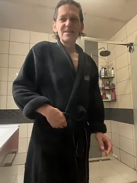 kon77777 online show from November 14, 3:10 am