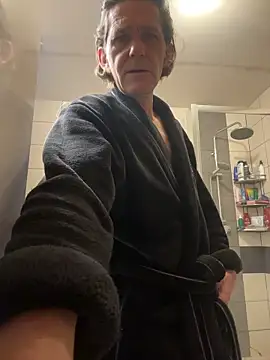 kon77777 online show from November 17, 3:32 am