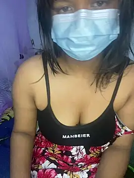 Snapshot of Luna_Babe25 chatting on October 18, 6:54 pm Luna Babe25 online show from October 18, 6:54 pm