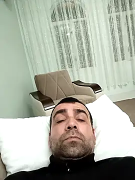 Bugattiveyron1 online show from December 4, 9:36 pm