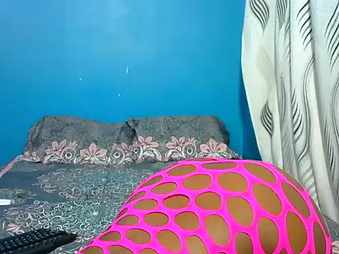 SexySlender  online show from November 23, 11:09 am