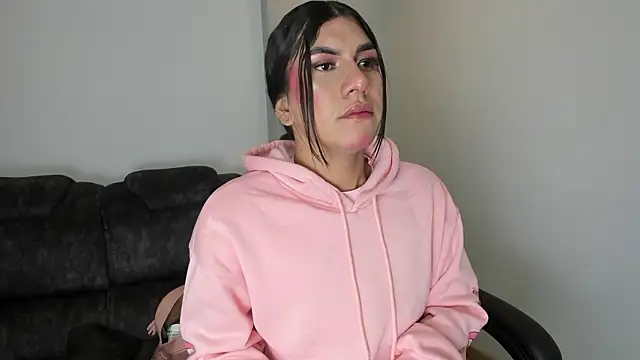 stefy bratz online show from March 18, 3:53 am