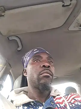 Snapshot of Mboro1988 chatting on June 7, 11:48 am Mboro1988 online show from June 7, 11:48 am