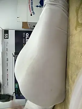 BlueishMove44 online show from November 15, 8:40 am