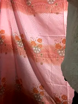 Snapshot of Kylie_beem chatting on December 15, 1:55 am Kylie beem online show from December 15, 1:55 am