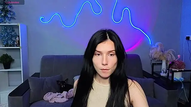 Snapshot of Mell_Hyees chatting on December 3, 6:07 pm Mell Hyees online show from December 3, 6:07 pm